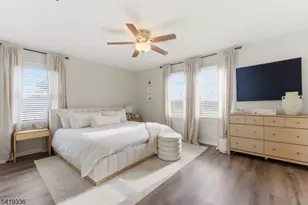 779 Riverside Ave, Lyndhurst Township, NJ 07071 - Photo 23