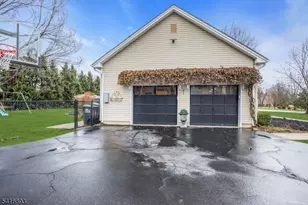 8 Governor Rd, Readington Twp., NJ 08822 - Photo 37