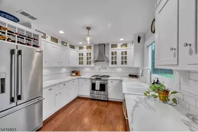 8 Governor Rd, Readington Twp., NJ 08822 - Photo 17