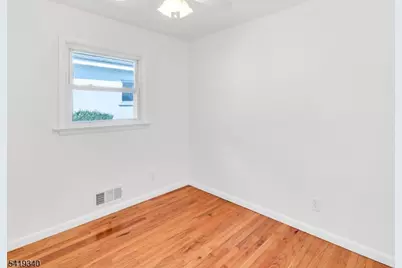 80 White Meadow Rd, Rockaway Township, NJ 07866 - Photo 17