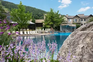 2 Chamonix Dr, Vernon, NJ 07462 - Photo 1
