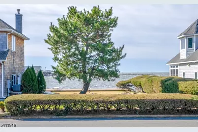 363 Roberts Ave, Berkeley Township, NJ 08752 - Photo 7