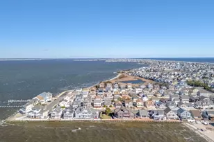 363 Roberts Ave, Berkeley Township, NJ 08752 - Photo 45