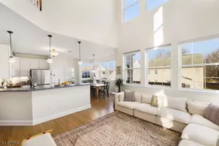 22 Kershaw Ct, Bridgewater, NJ 08807 - Photo 11