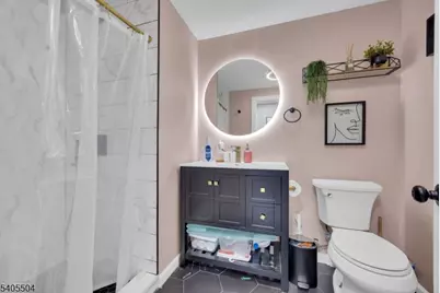 241 Orange St, Dunellen, NJ 08812 - Photo 17