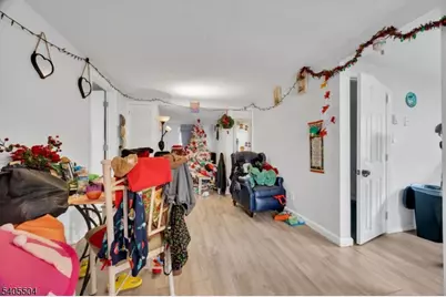 241 Orange St, Dunellen, NJ 08812 - Photo 23