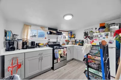 241 Orange St, Dunellen, NJ 08812 - Photo 19