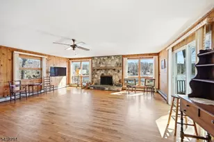 27 Plaza Dr, Hampton Township, NJ 07860 - Photo 27