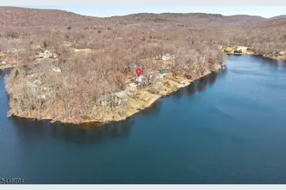 27 Plaza Dr, Hampton Township, NJ 07860 - Photo 15