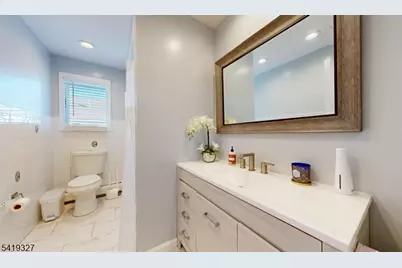 29 Long Ave, Hillside, NJ 07205 - Photo 17