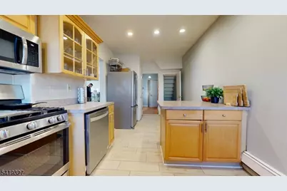 29 Long Ave, Hillside, NJ 07205 - Photo 5