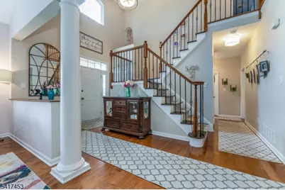 6 Columbine Ct, Raritan Township, NJ 08822 - Photo 3