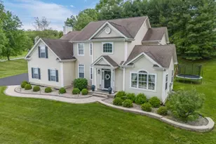 6 Columbine Ct, Raritan Township, NJ 08822 - Photo 1