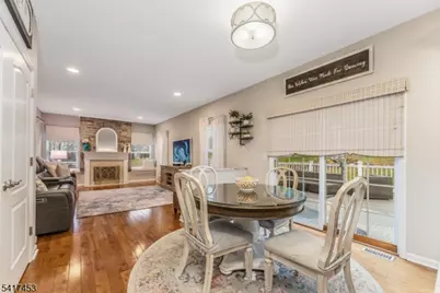 6 Columbine Ct, Raritan Township, NJ 08822 - Photo 9