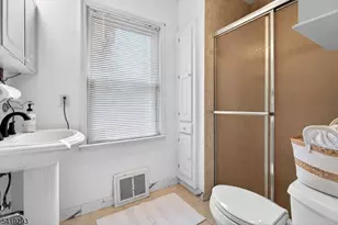 337 Boulevard, Pequannock Township, NJ 07444 - Photo 11