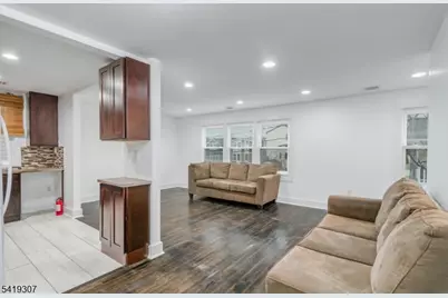 860 Lyons Ave, Irvington, NJ 07111 - Photo 5