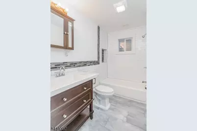 860 Lyons Ave, Irvington, NJ 07111 - Photo 17