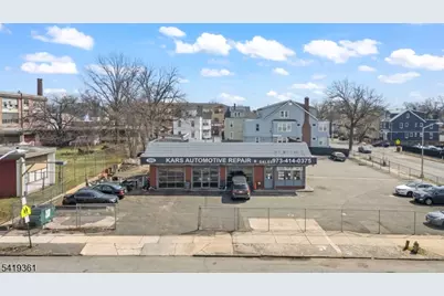 382 S Clinton St, East Orange, NJ 07018 - Photo 9