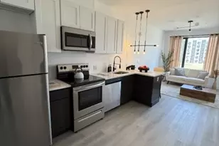 925 E Jersey St, Elizabeth, NJ 07201 - Photo 5