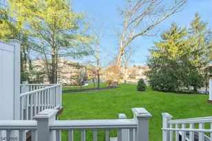 30 Clements Ct, Roseland, NJ 07068 - Photo 31