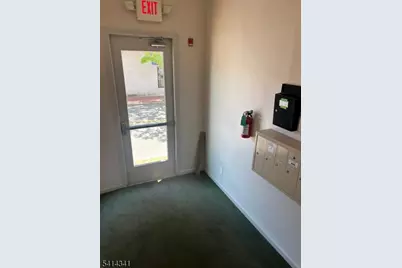 571 Bloomfield Ave, Montclair, NJ 07042 - Photo 5