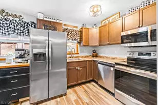 111 N Shore Rd, Byram Township, NJ 07821 - Photo 5