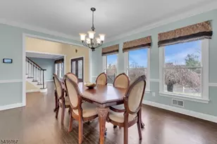 4 Dumont Ct, Bridgewater Twp., NJ 08807 - Photo 7