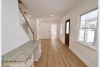 5612 Berkshire Valley Rd, Jefferson Township, NJ 07438 - Photo 3