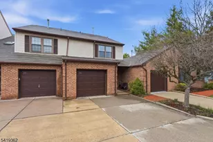 10 Betty Ct, Lebanon, NJ 08833 - Photo 3