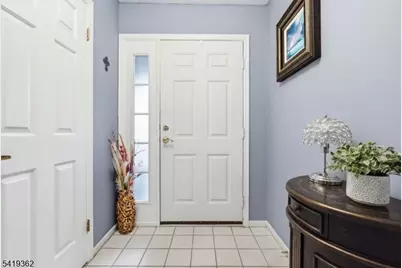 10 Betty Ct, Lebanon, NJ 08833 - Photo 5