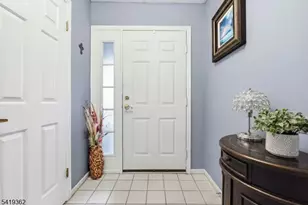 10 Betty Ct, Lebanon, NJ 08833 - Photo 5