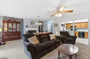 10 Betty Ct, Lebanon, NJ 08833 - Photo 15