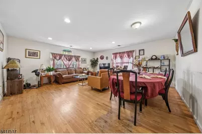 165 S Clinton St, East Orange, NJ 07018 - Photo 5