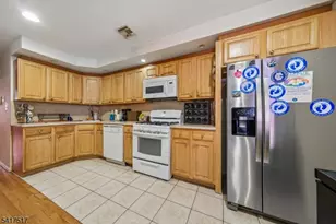 165 S Clinton St, East Orange, NJ 07018 - Photo 7