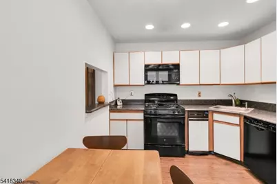 347 Penns Way, Bernards Township, NJ 07920 - Photo 9