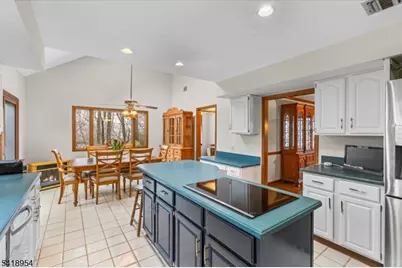 36 Westbury Dr, Sparta Township, NJ 07871 - Photo 17