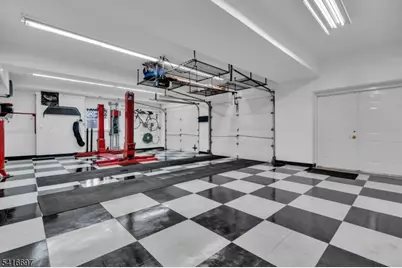 72 Gillette Road, Long Hill Township, NJ 07933 - Photo 41