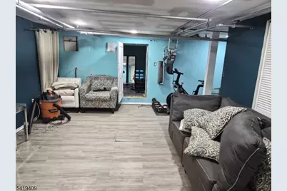 95 Farragut Rd, North Plainfield, NJ 07062 - Photo 5