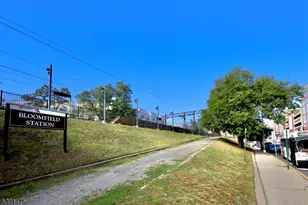 198 Glenwood Ave, Bloomfield, NJ 07003 - Photo 15