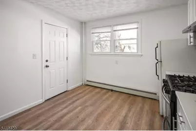 134 Burgess Pl, Passaic, NJ 07055 - Photo 15