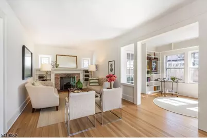 227 Grove St, Montclair, NJ 07042 - Photo 9