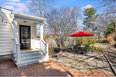 227 Grove St, Montclair, NJ 07042 - Photo 35