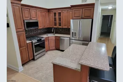 3904 Graham Ct #B2, Bridgewater, NJ 08807 - Photo 3