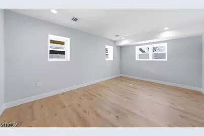 60 Dewitt St, Garfield, NJ 07026 - Photo 19