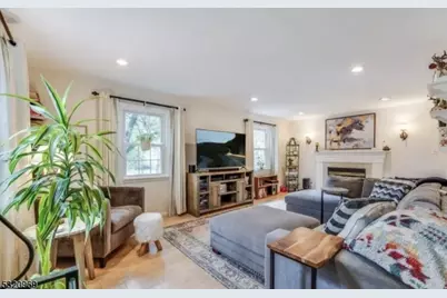 480 S Livingston Ave, Livingston, NJ 07039 - Photo 11