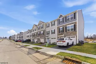 6 Limestone Blvd, Washington Township, NJ 07882 - Photo 3