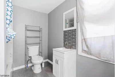 61 Cutler St, Newark, NJ 07104 - Photo 11