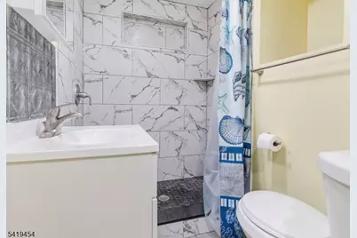 61 Cutler St, Newark, NJ 07104 - Photo 5