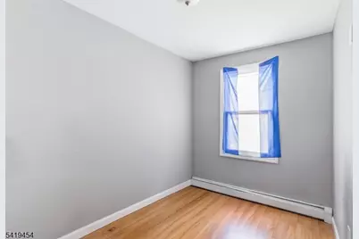 61 Cutler St, Newark, NJ 07104 - Photo 15