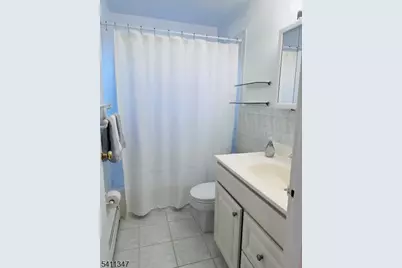1163B Valley Rd #B, Wayne, NJ 07470 - Photo 17